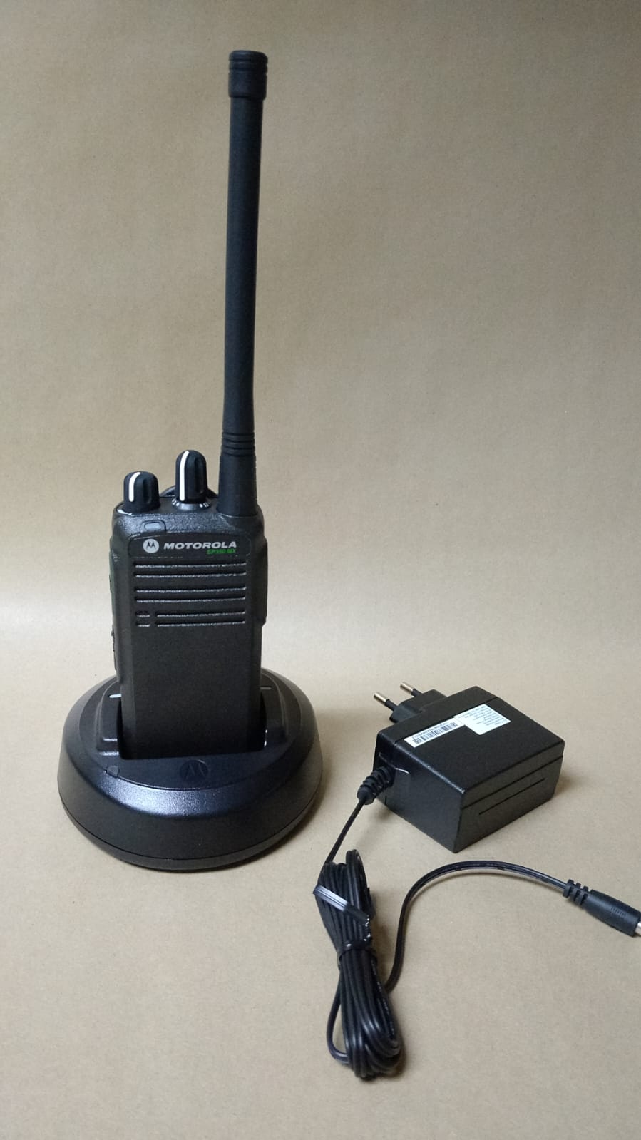 Radio Motorola EP350MX VHF sin pantalla